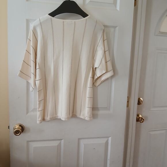 Chico’s Womens Size 2 Ivory Gold Metallic Shimmer Knit Pullover Sweater Top - Picture 3 of 12